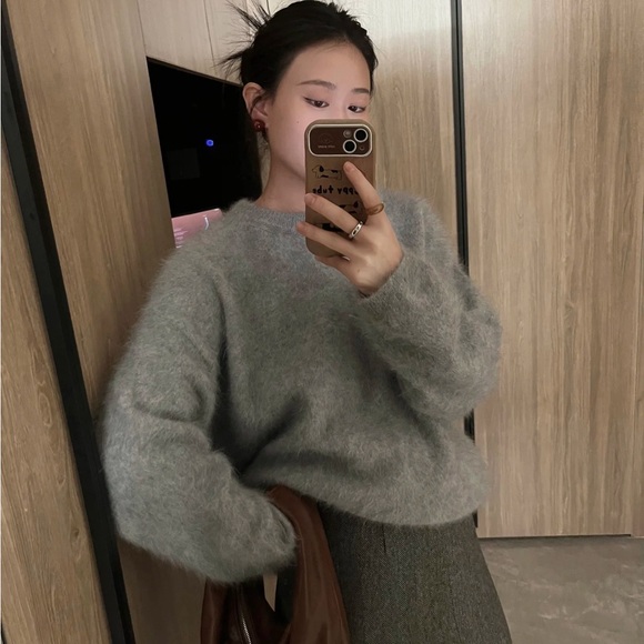 H&M Premium Selection Brushed-cashmere sweater - Picture 1 of 4